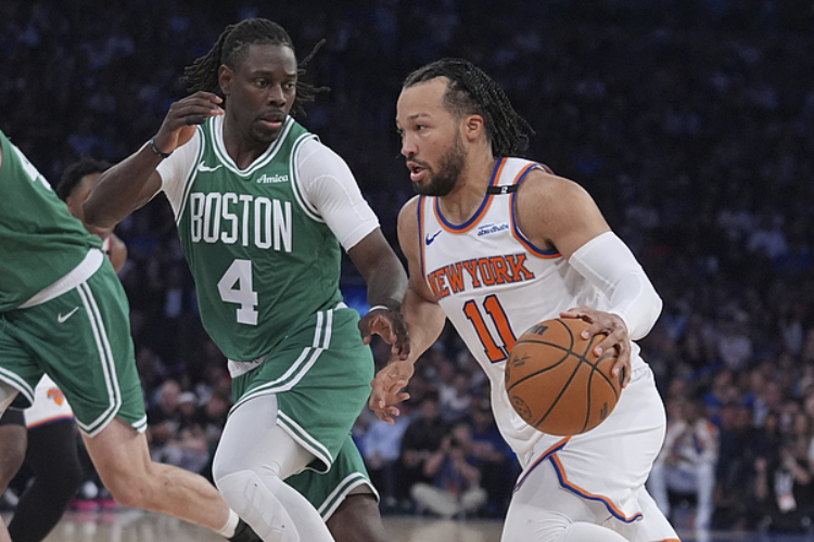 凯尔特人完胜独行侠，布伦森关键制胜