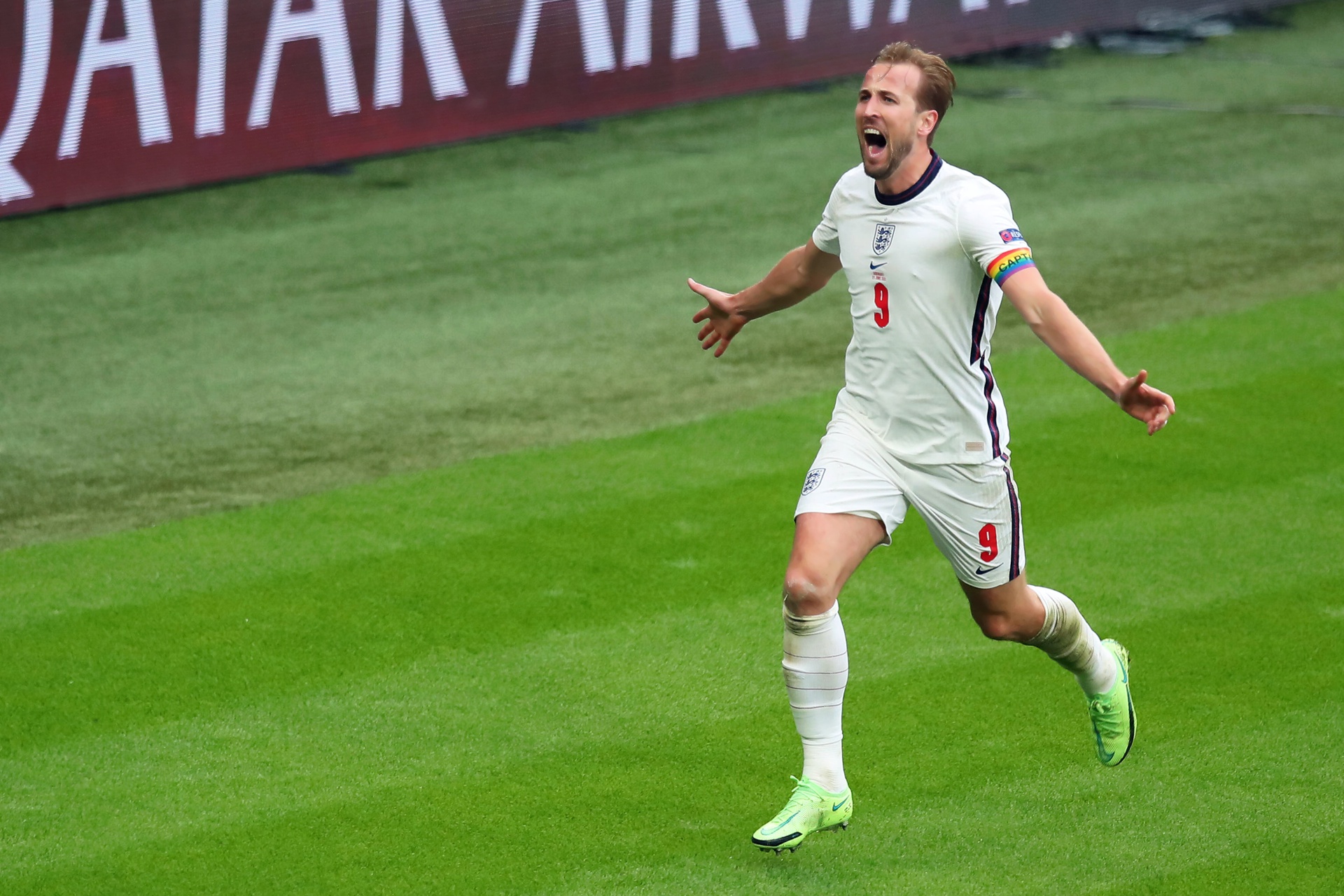 瑞士逆转希腊，凯恩状态火热