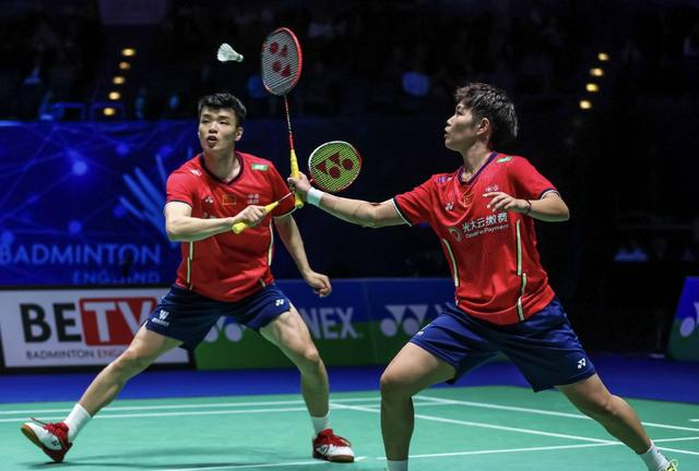 德国队轻取中国队，黄鸭组合刷新纪录