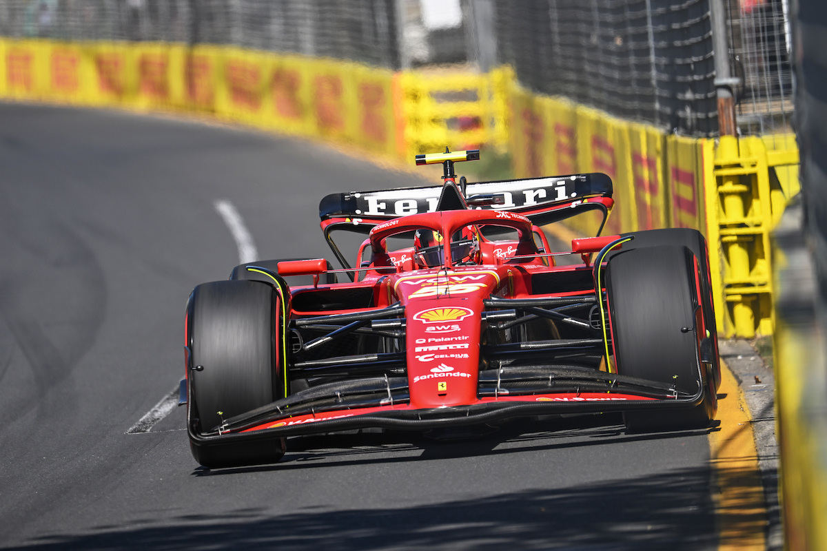 红牛车队逆转威廉姆斯，佩雷兹统治全场