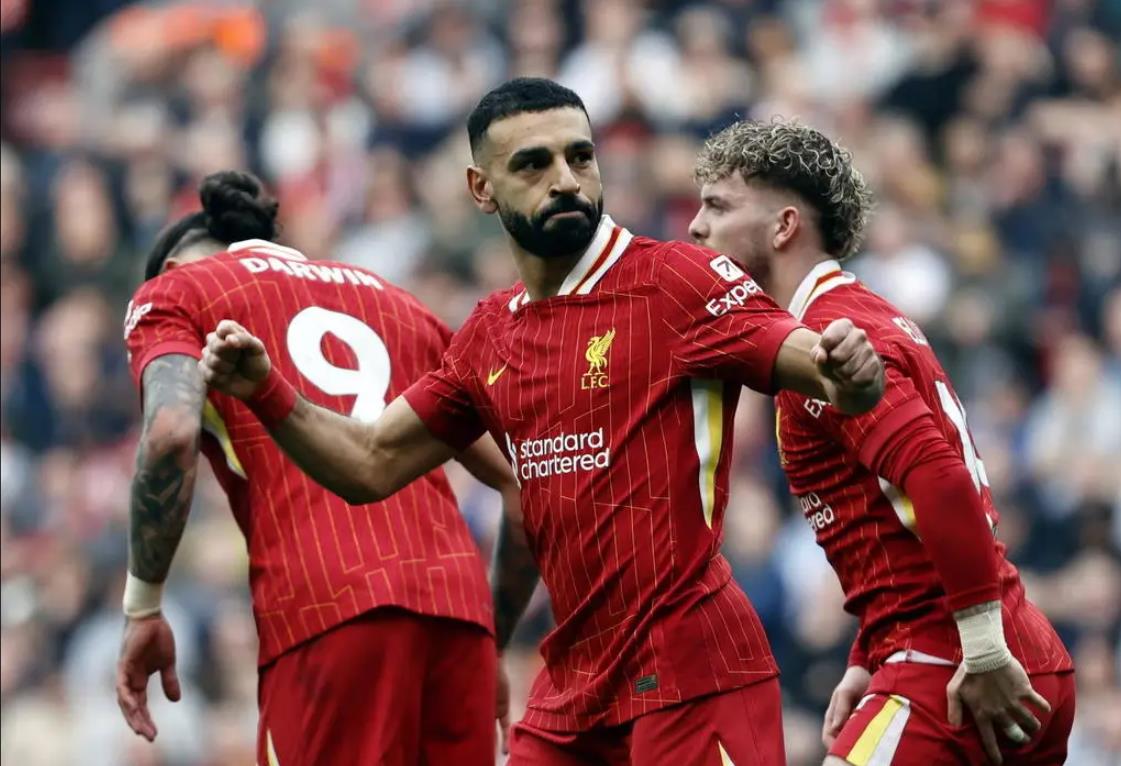 尤文横扫曼联，内马尔点燃赛场