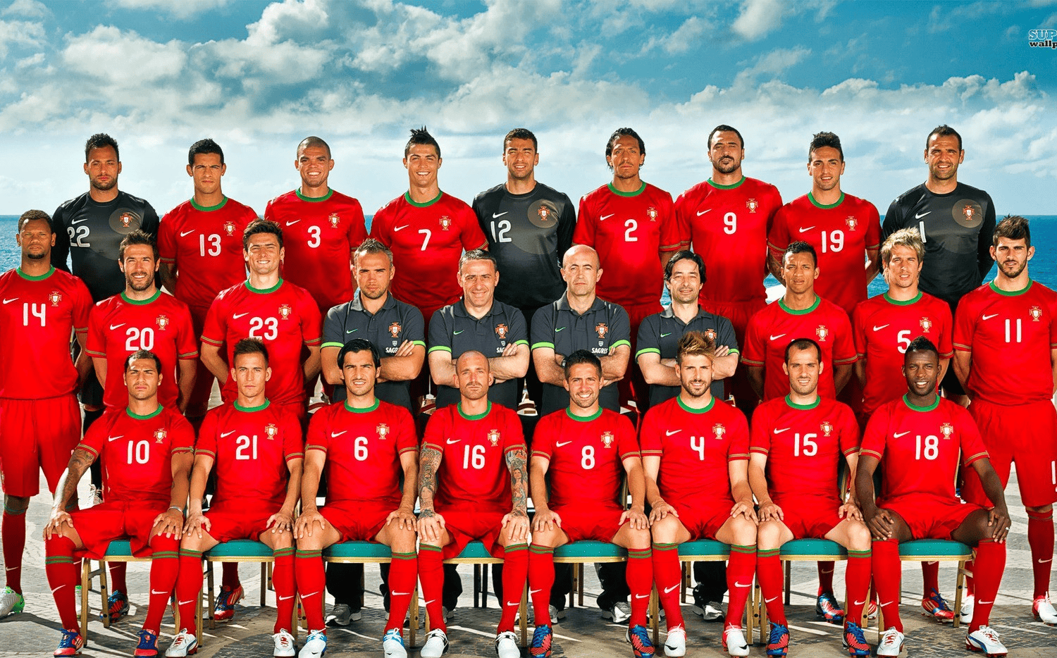 波兰队逆转葡萄牙队，波尔统治全场