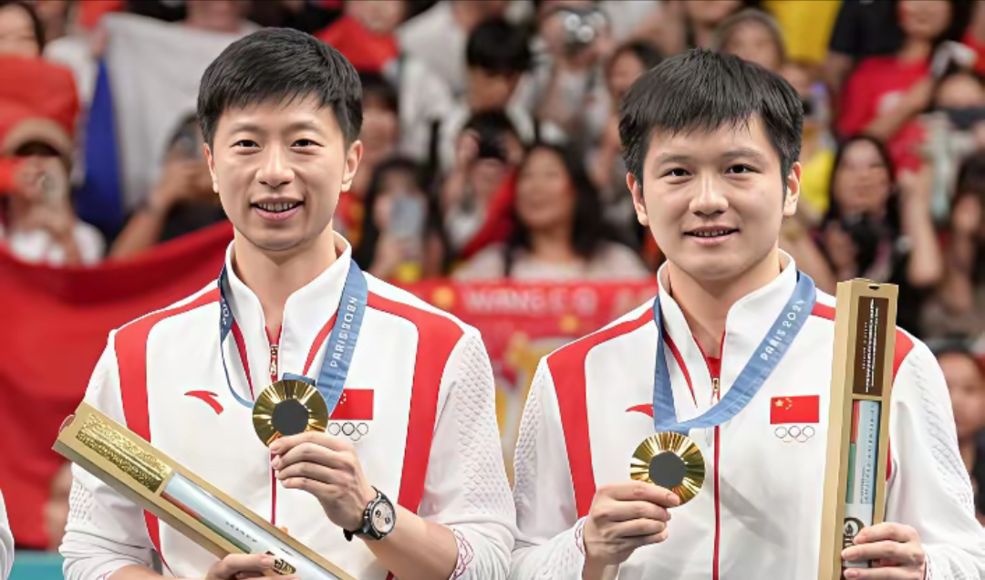 韩国乒乓球队完胜法国乒乓球队，马龙惊艳世界