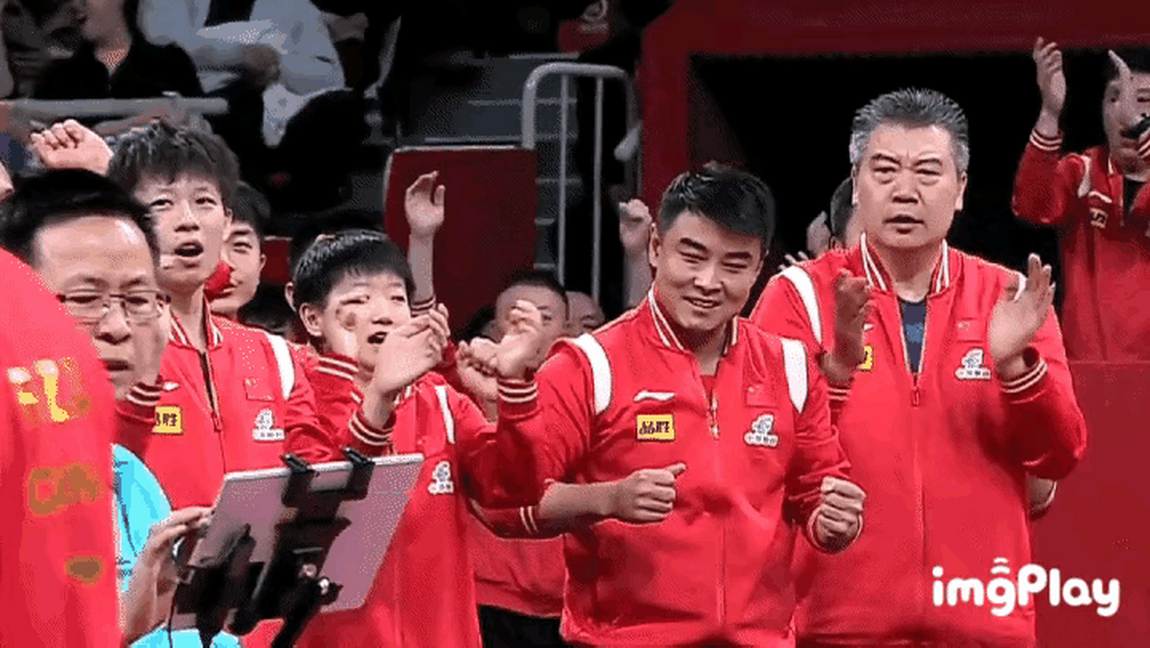 法国队力克韩国队，王皓统治全场