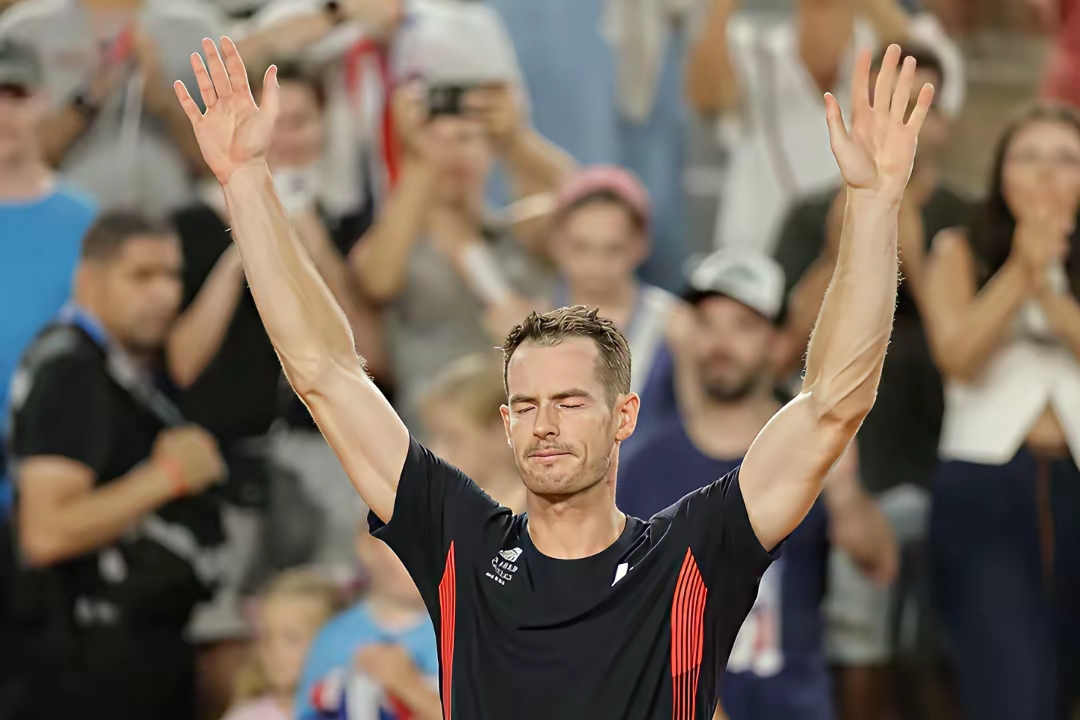 戴维斯杯险胜美网，穆雷高光表现