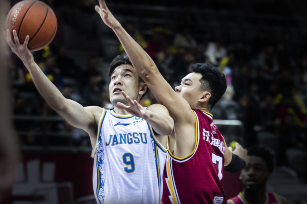 斯图加特遭遇波折，积分榜上升