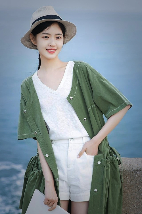 爱德华兹的觉醒，森林狼新王爆发，爵士强势晋级映衬公牛时代的终结