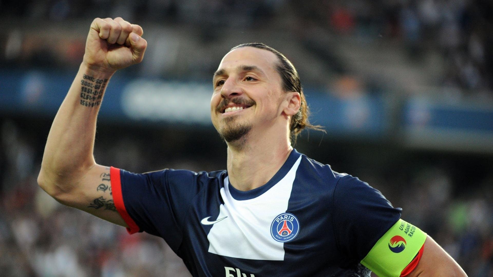 奥斯梅恩爆发与玻利维亚绝杀曼城，足球世界中的唯一性奇迹