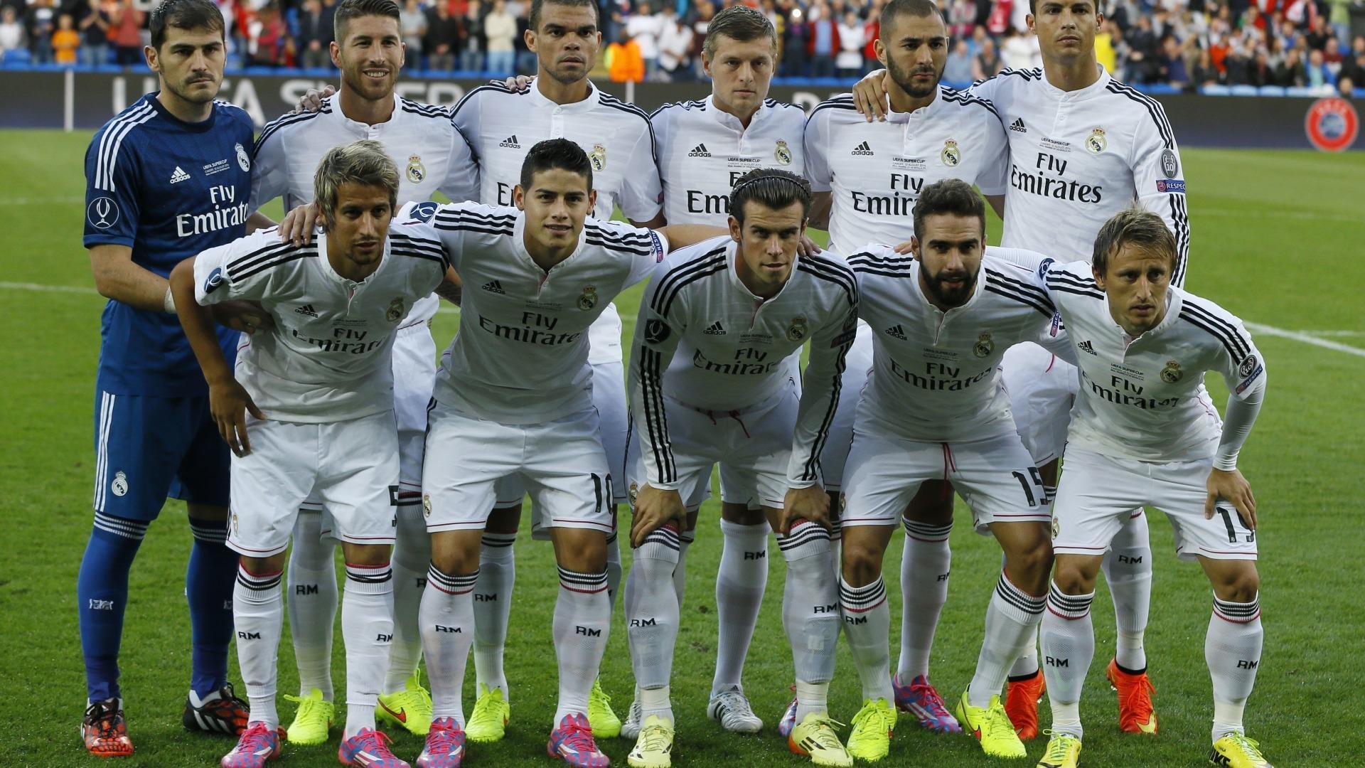 教科书般的姆巴佩与铁血墨西哥，世界杯舞台上的两极闪耀